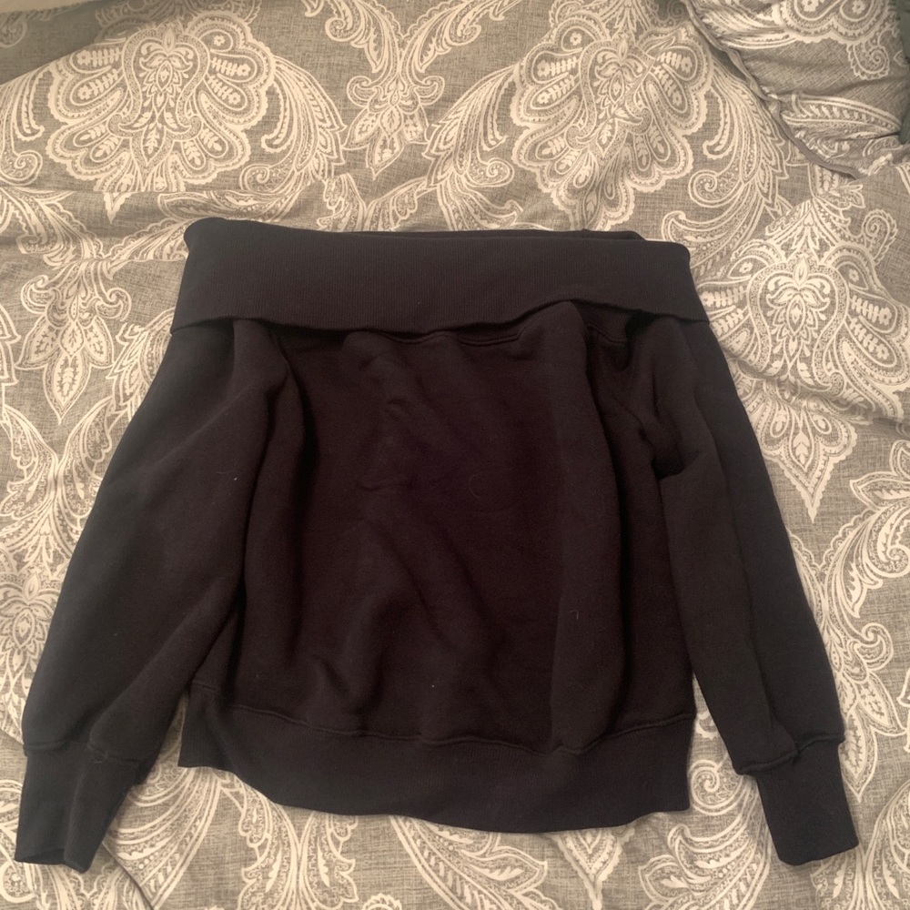 Good American off the shoulder sweatshirt